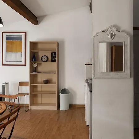 Apartment Le 39 3 Rue Trivalle Carcassonne
